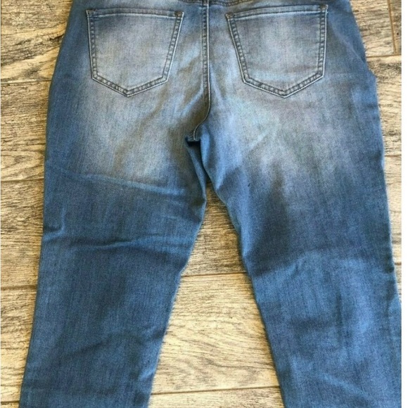 Hydraulic Jeans Hydraulic Jeans 8 Nolita Mid Rise Curvy Fur Cuffs